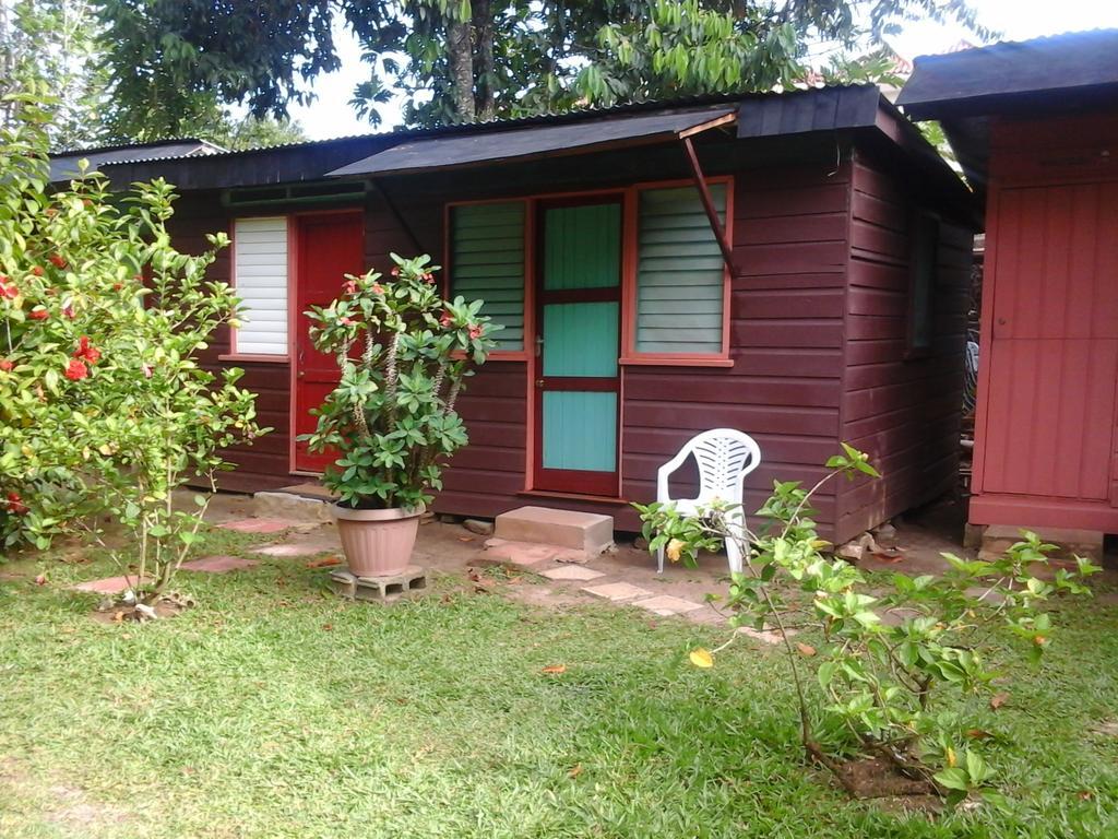 Secret Cabins At Firefly Beach Cottage Negril Exterior photo
