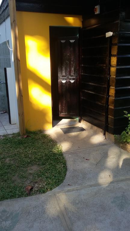 Secret Cabins At Firefly Beach Cottage Negril Exterior photo
